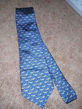 Vineyard Vines Blue & Yellow Whale Pattern Silk Tie